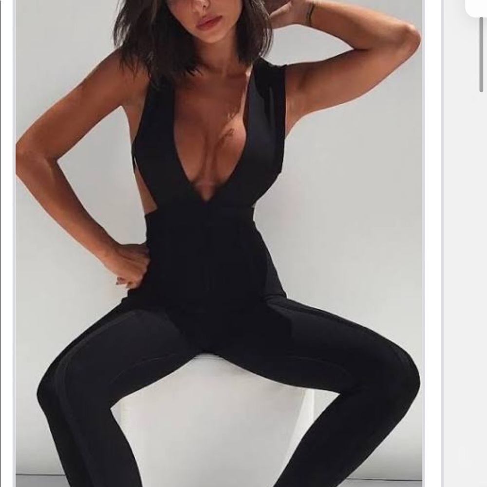 Oh Polly Black Cross Back Plunge Sexy Jumpsuit US 2 / UK 6